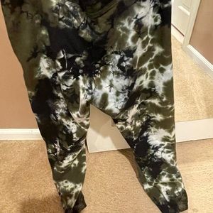 Electric & Rose Tye Dye Joggers/ Sweatpants. Size medium. New without Tags